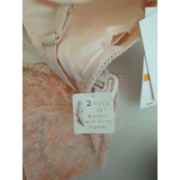 NWT Jessica Simpson 2 Piece Pink Floral Bralette And Hipster Panties Set sz S - Picture 7 of 9